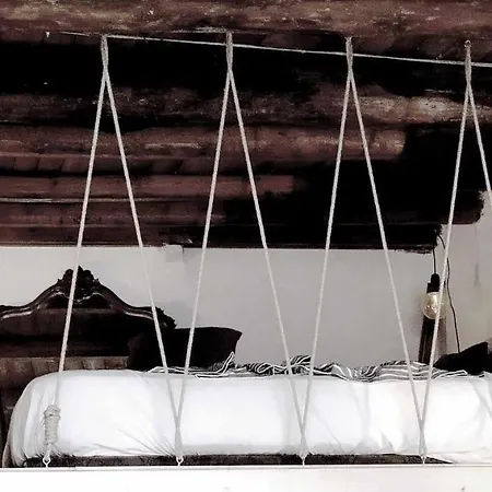 Bucrani Studio. Piccolo Loft Nel Centro Storico Di * Palermo